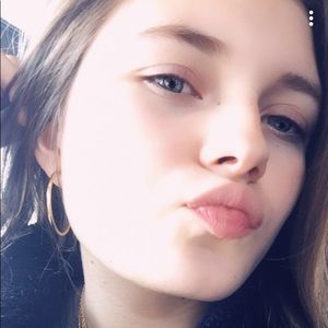 Meet your Posher, Kaylyn